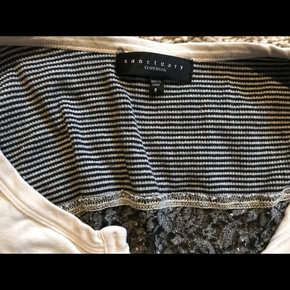 Sanctuary button down tee - Picture 2 of 7